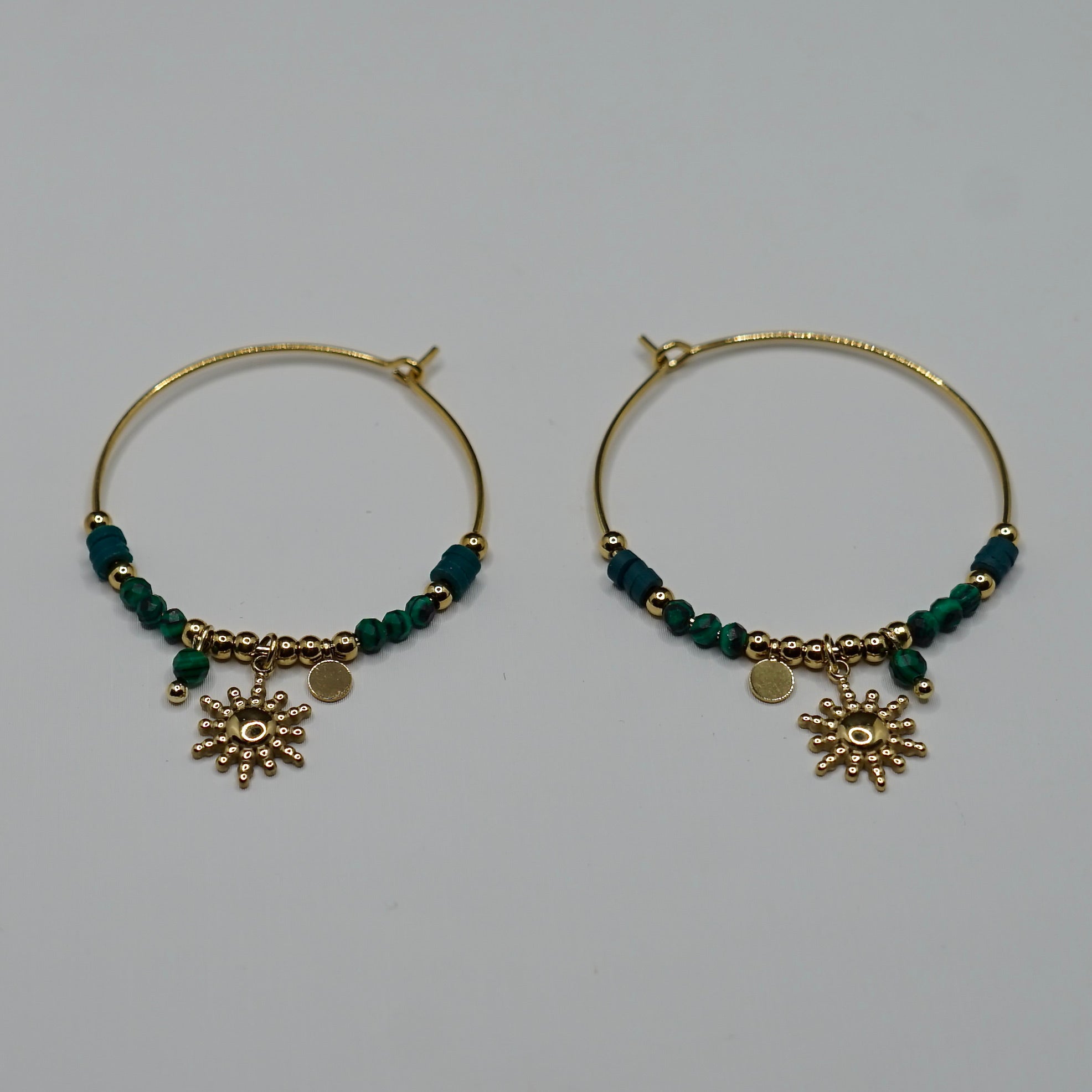 Boucle d'oreille XXXI