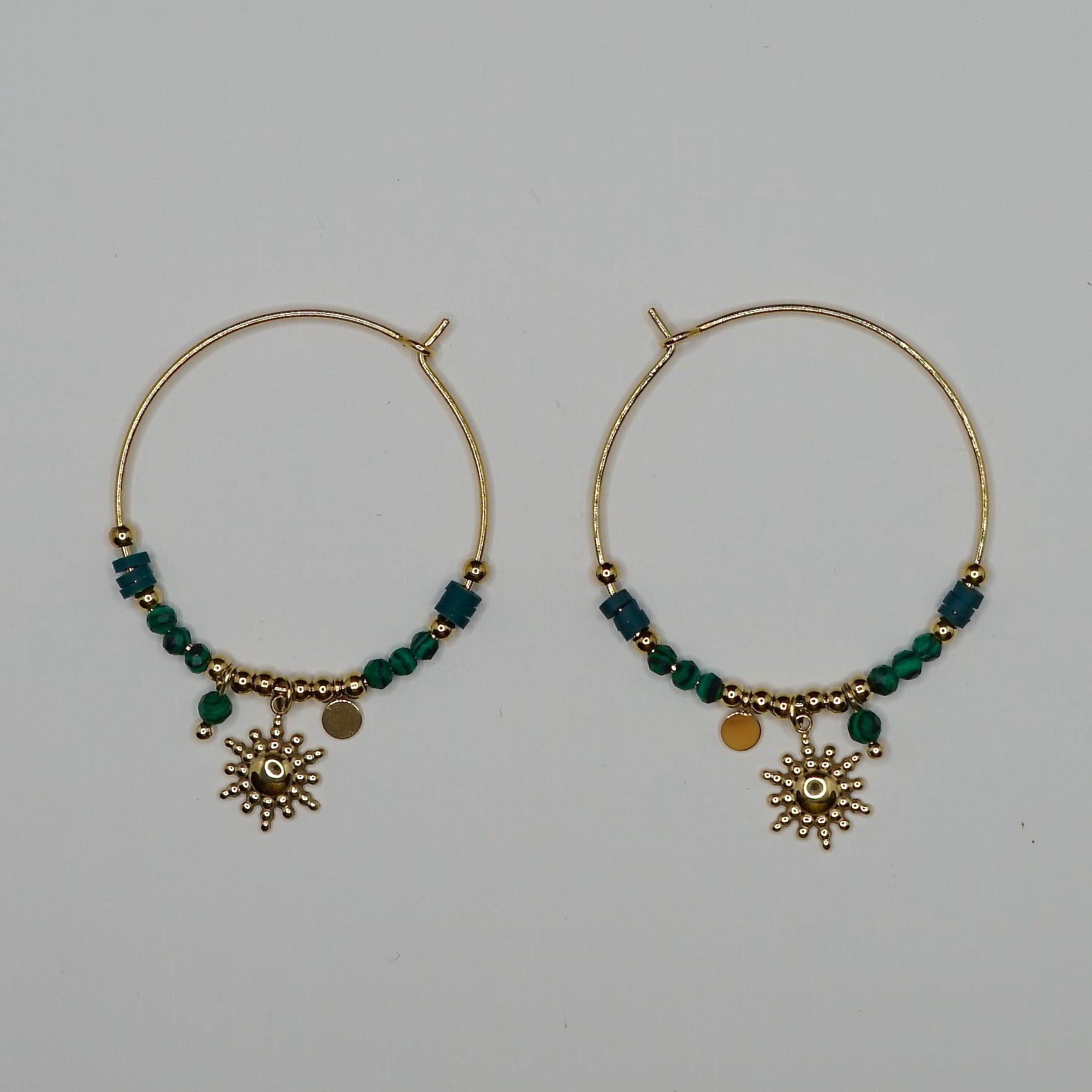 Boucle d'oreille XXXI